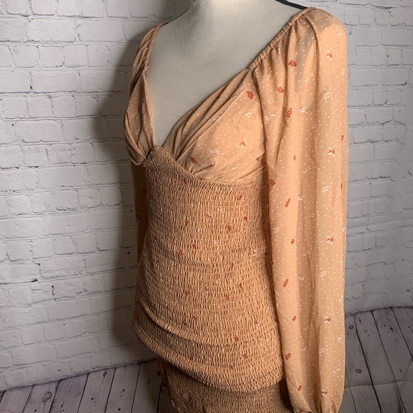 FASHIONNOVA Walk That Smock Mini Dress! - Picture 10 of 14